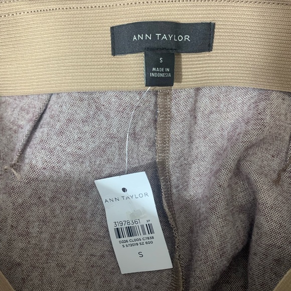 Ann Taylor The Animal Print Side Zip Legging sz S NWT - Picture 9 of 13